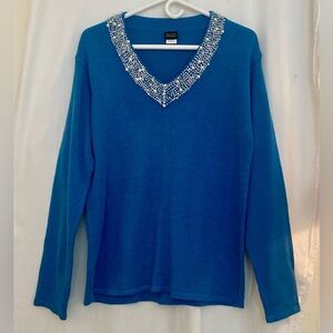 Salon Studio Blue Long Sleeved Bejeweled V Neck Sweater Size L